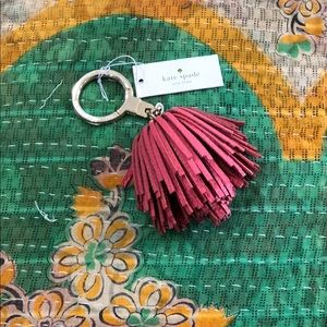 Kate Spade ♠️ Pebble leather warm guava key fob